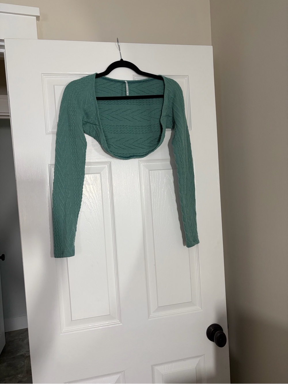 Elevé Shrug Knit - Ballet Warm Up
